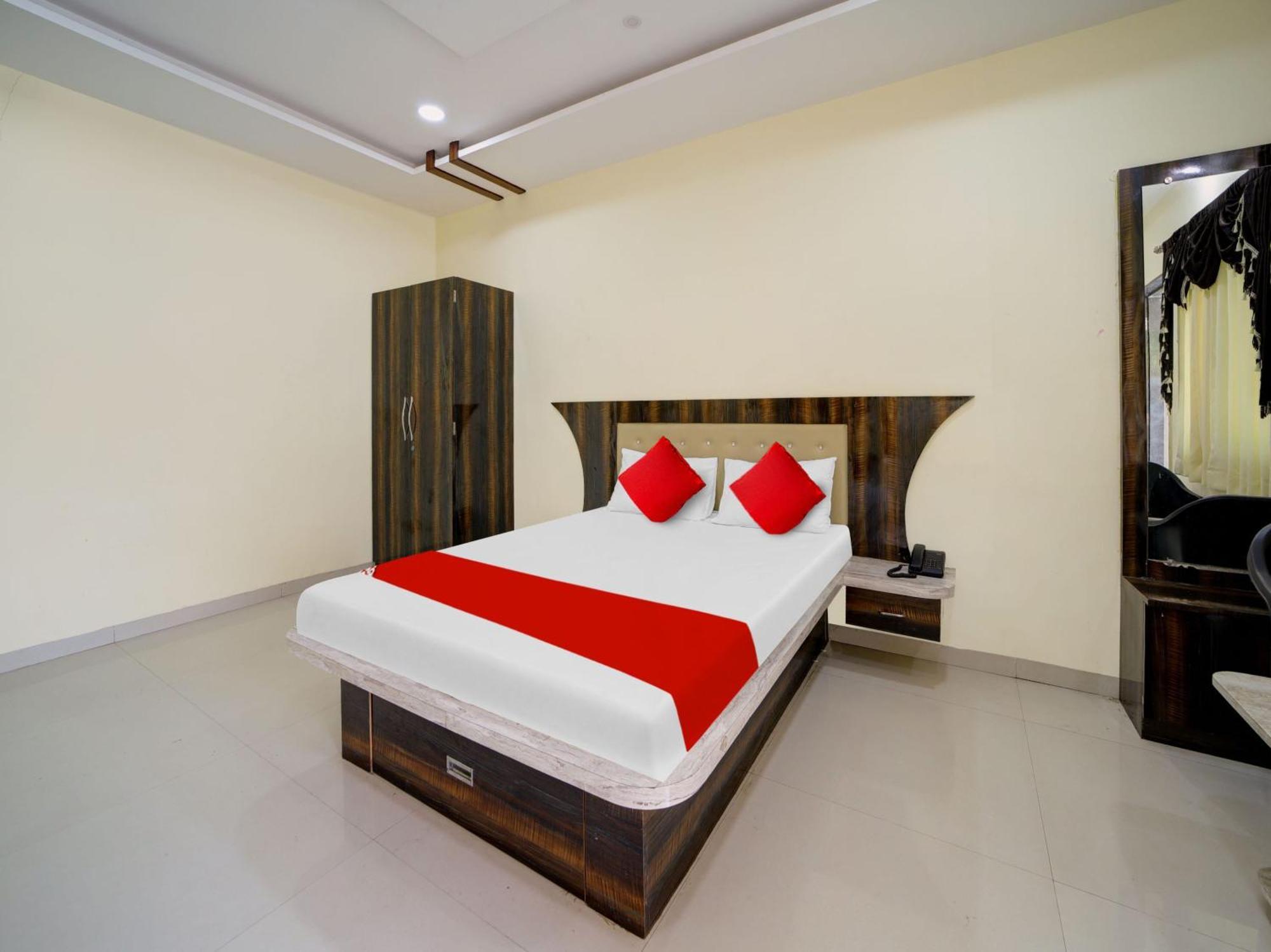 Hotel O Jvs Park Inn Ellora 外观 照片